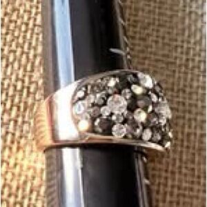 Elegant Silver Crystal JMC Women's Ring Matching ring and bracelet. Ring size 7